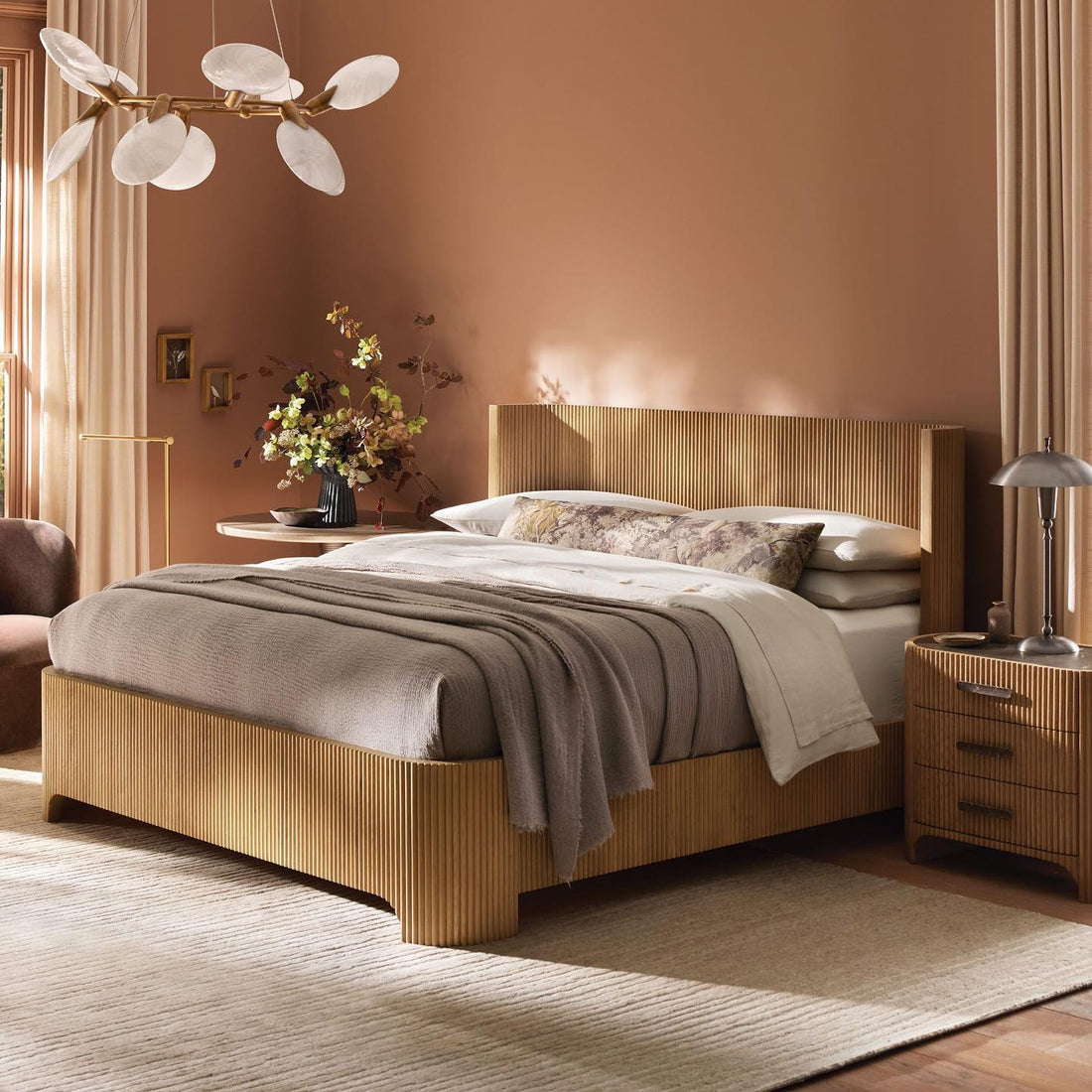 Lyla Halo Chandelier