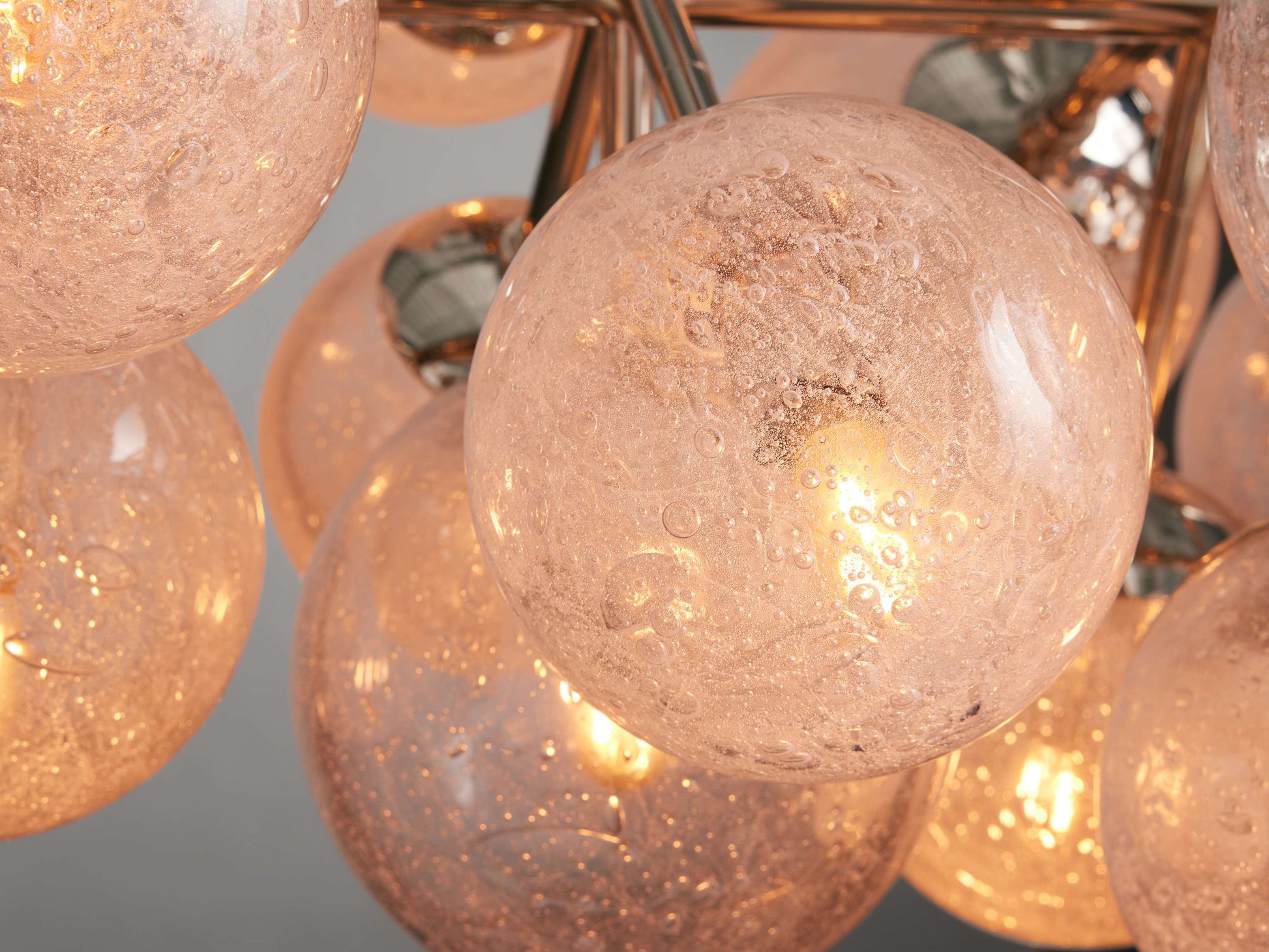 Mandoza Linear Chandelier - Yovalighting