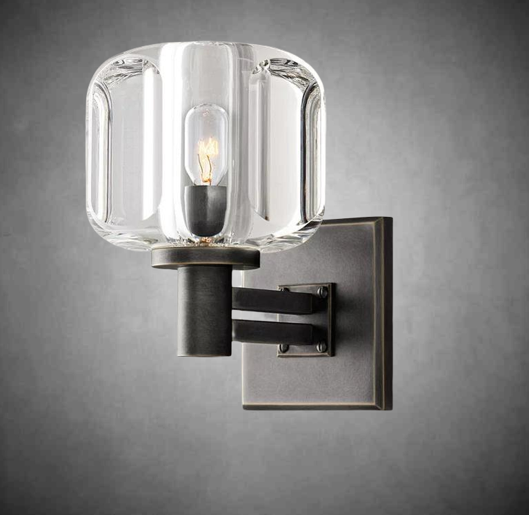Domaret Sconce